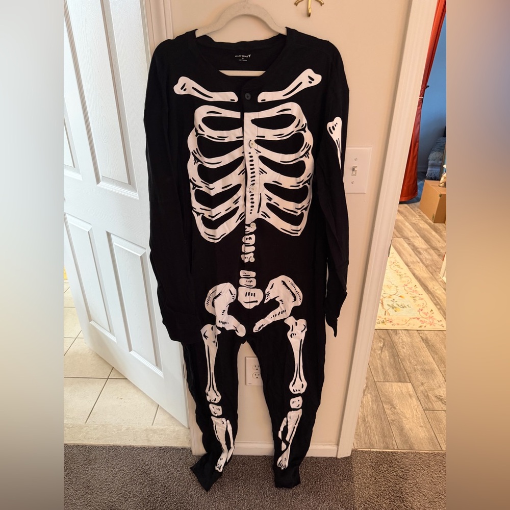 Men’s Halloween skeleton union suit
